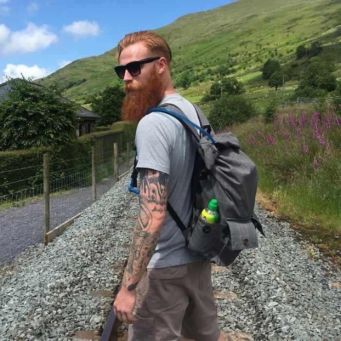 Barber Tells This ‘Shy’ Insurance Man To Grow A Beard, And It Ends Up Transforming His Life Barber Tells This ‘Shy’ Insurance Man To Grow A Beard, And It Ends Up Transforming His Life