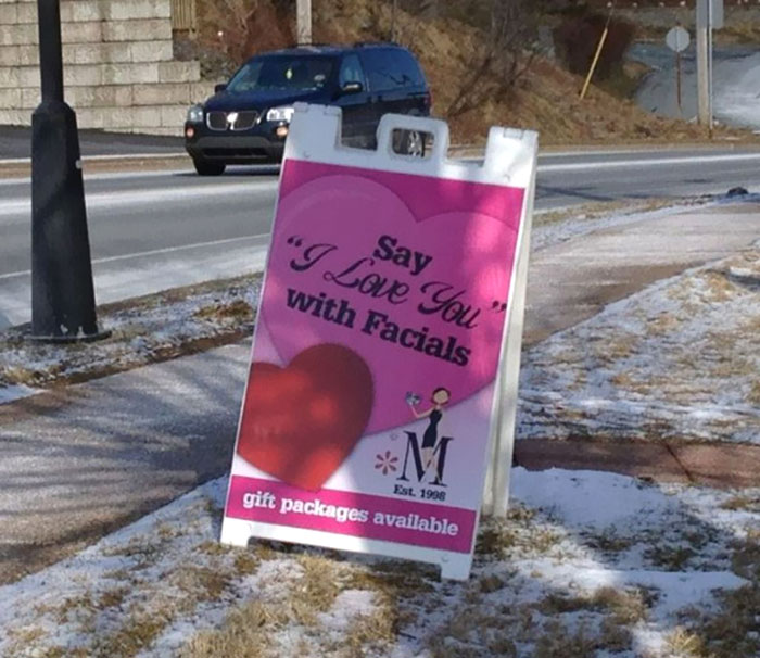 35 Valentine’s Design Fails That Probably Shouldn’t Have Been Approved 35 Valentine’s Design Fails That Probably Shouldn’t Have Been Approved