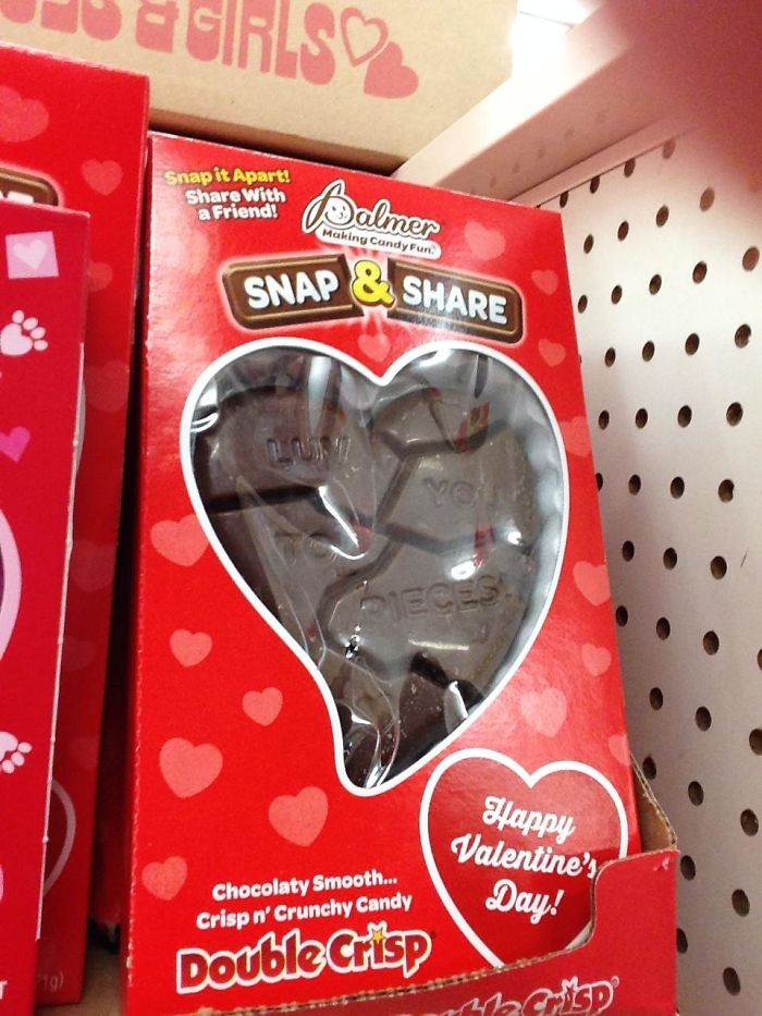 35 Valentine’s Design Fails That Probably Shouldn’t Have Been Approved 35 Valentine’s Design Fails That Probably Shouldn’t Have Been Approved