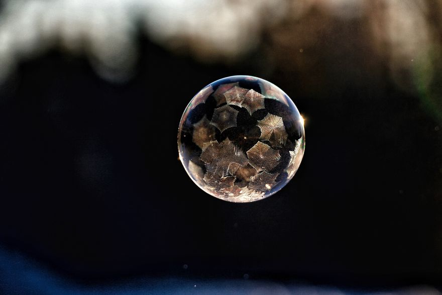 I Take Pictures Of Soap Bubbles That Freeze While Flying I Take Pictures Of Soap Bubbles That Freeze While Flying