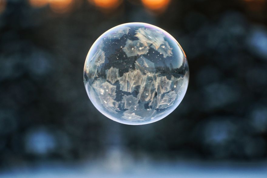 I Take Pictures Of Soap Bubbles That Freeze While Flying I Take Pictures Of Soap Bubbles That Freeze While Flying