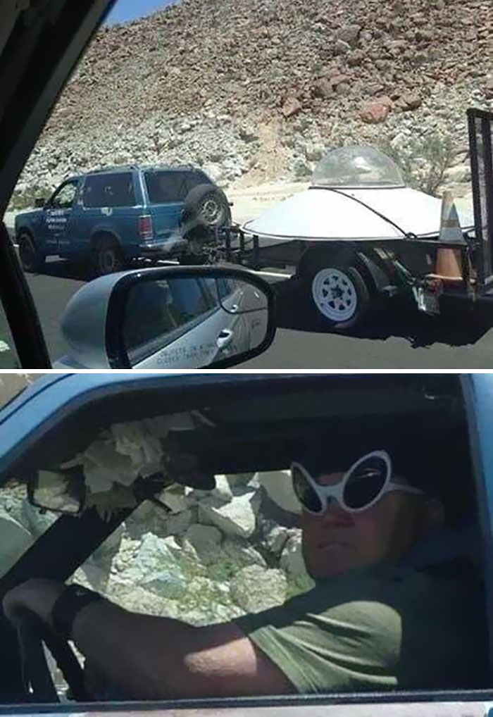 287 ‘Hmmm’ Photos That Raise More Questions Than They Will Answer 287 ‘Hmmm’ Photos That Raise More Questions Than They Will Answer