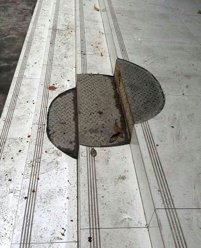 287 ‘Hmmm’ Photos That Raise More Questions Than They Will Answer 287 ‘Hmmm’ Photos That Raise More Questions Than They Will Answer