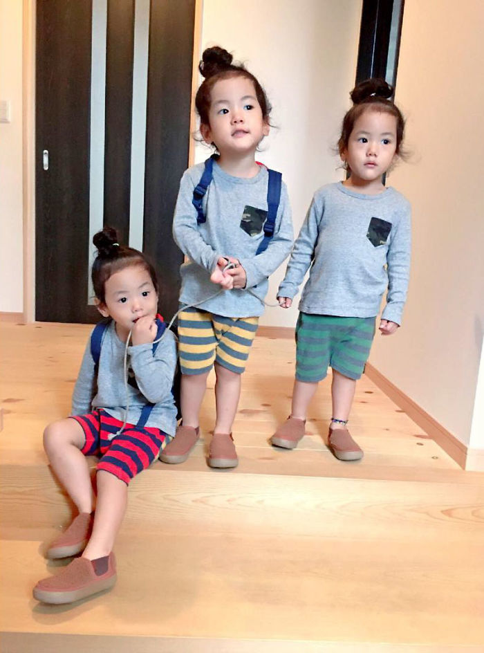 Japanese Mom Captures Her Life With Her Twins And Triplets And It’s Just Too Adorable Japanese Mom Captures Her Life With Her Twins And Triplets And It’s Just Too Adorable