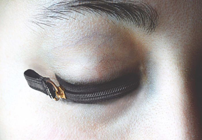 I Create Mind-Bending Pictures To Make You Look Twice