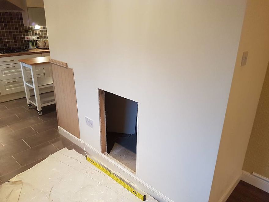 Our Dog Was Getting A Human Sister, So I Built Her A Room Under The Stairs &#8211; It Turned Out Better Than Expected