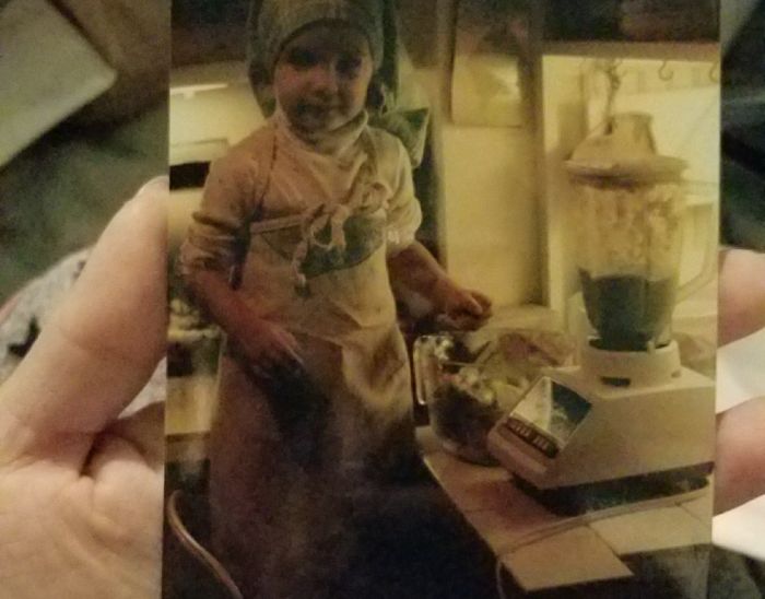 Hey Pandas, Share Your Cool Childhood Photos!