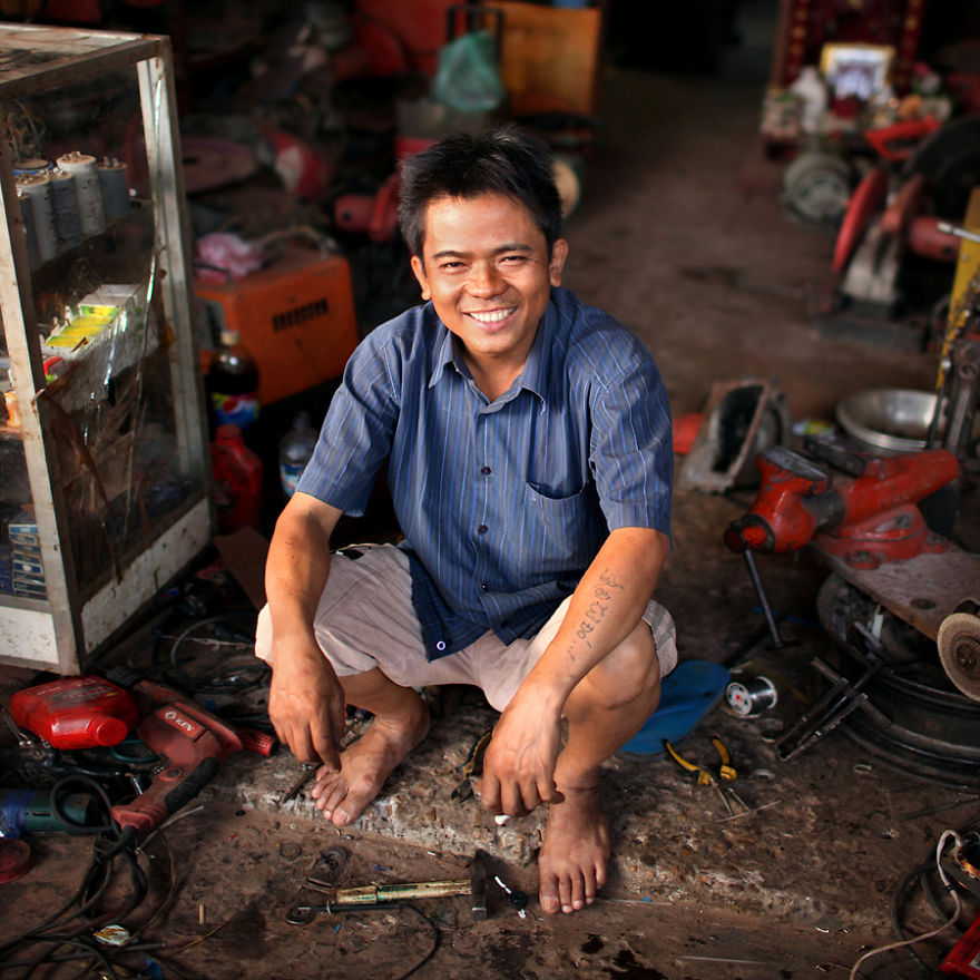 I Traveled Around Asia Capturing Portraits Of Interesting People I Traveled Around Asia Capturing Portraits Of Interesting People