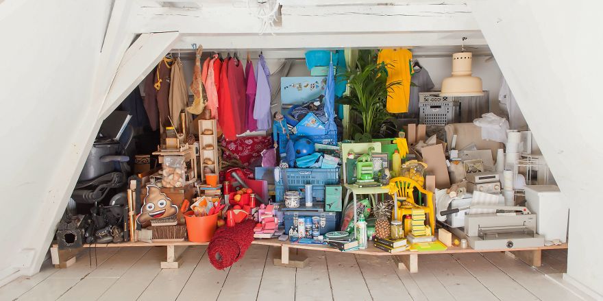 What Happens When You Lock Yourself In Your Apartment For 2 Weeks And Organize Everything You Own