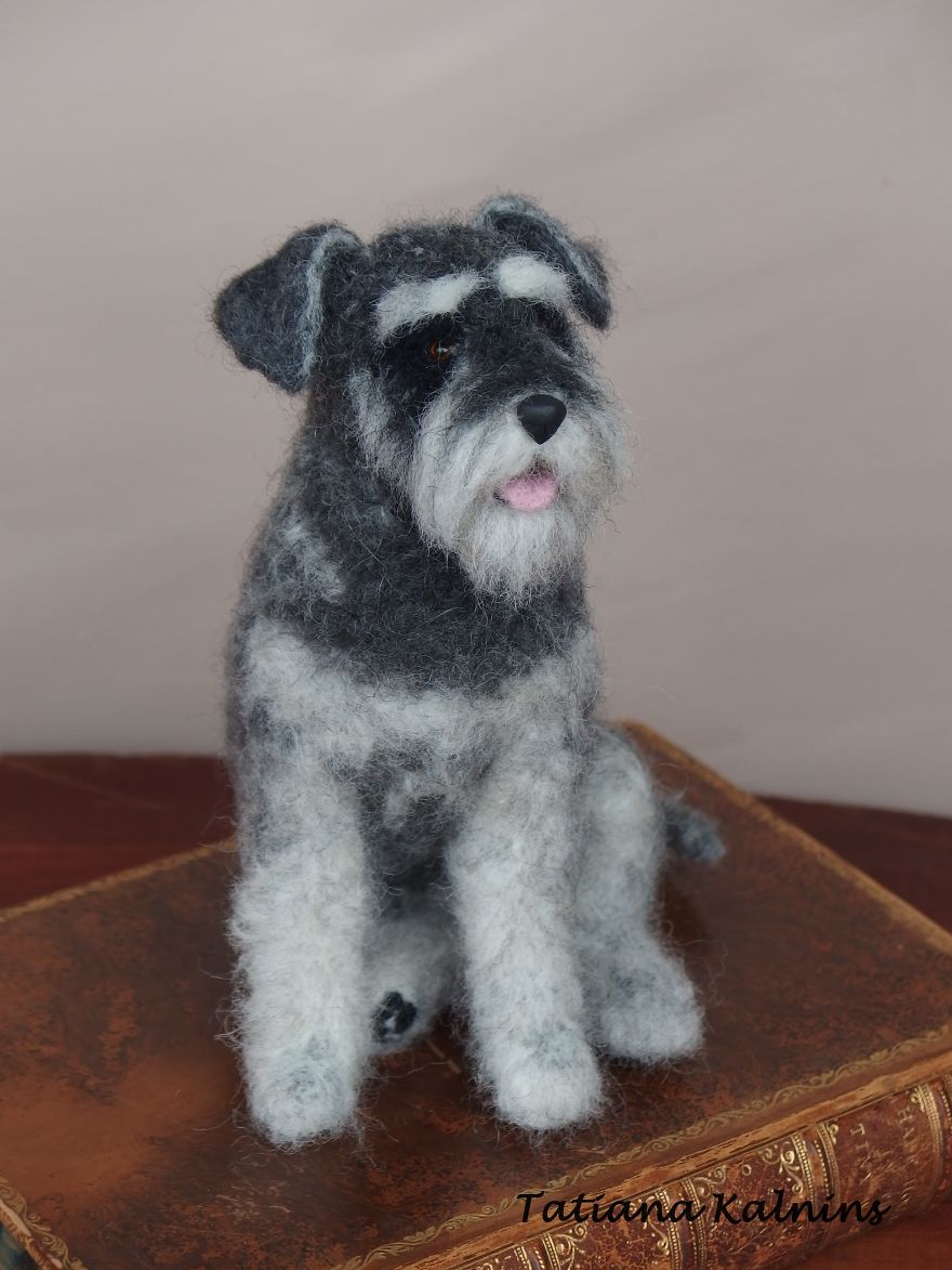 I Create Highly Realistic Needle Felted Miniature Dogs And Cats With Personality