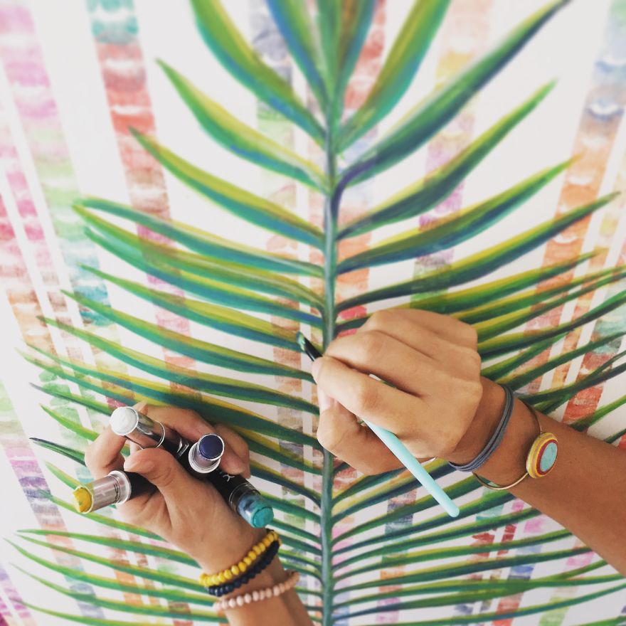 I Use My Lips And Lipsticks To Create These Paintings