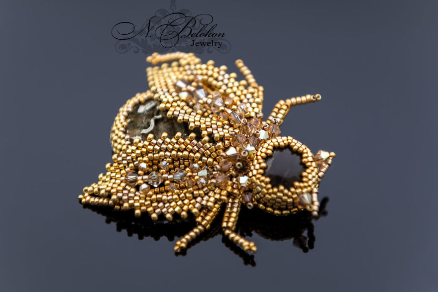 Russian Artist Creates Gorgeous Beaded Insects Completely By Hand