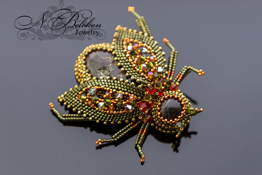 Russian Artist Creates Gorgeous Beaded Insects Completely By Hand