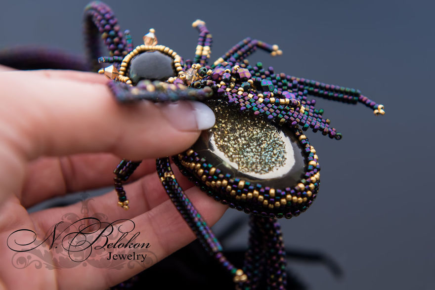 Russian Artist Creates Gorgeous Beaded Insects Completely By Hand