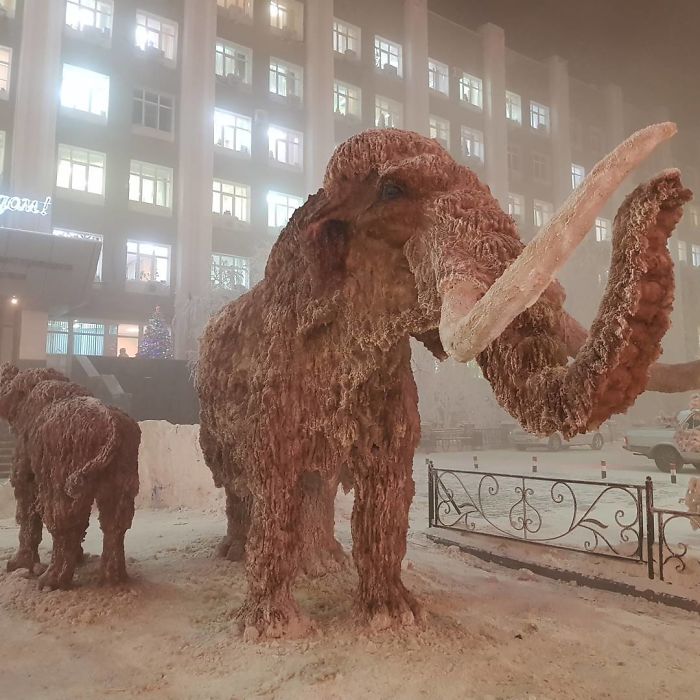 A Thermometer Just Broke At -62°C (-80°F) In The World&#8217;s Coldest Village, And The Photos Are Breathtaking