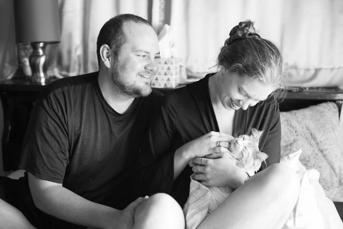 Couple&#8217;s Birthing Photoshoot Goes Viral, And People Don&#8217;t Know What To Think