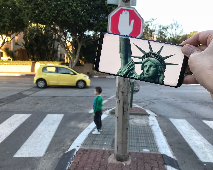 I Bring Everyday Objects To Life With My Smartphone I Bring Everyday Objects To Life With My Smartphone