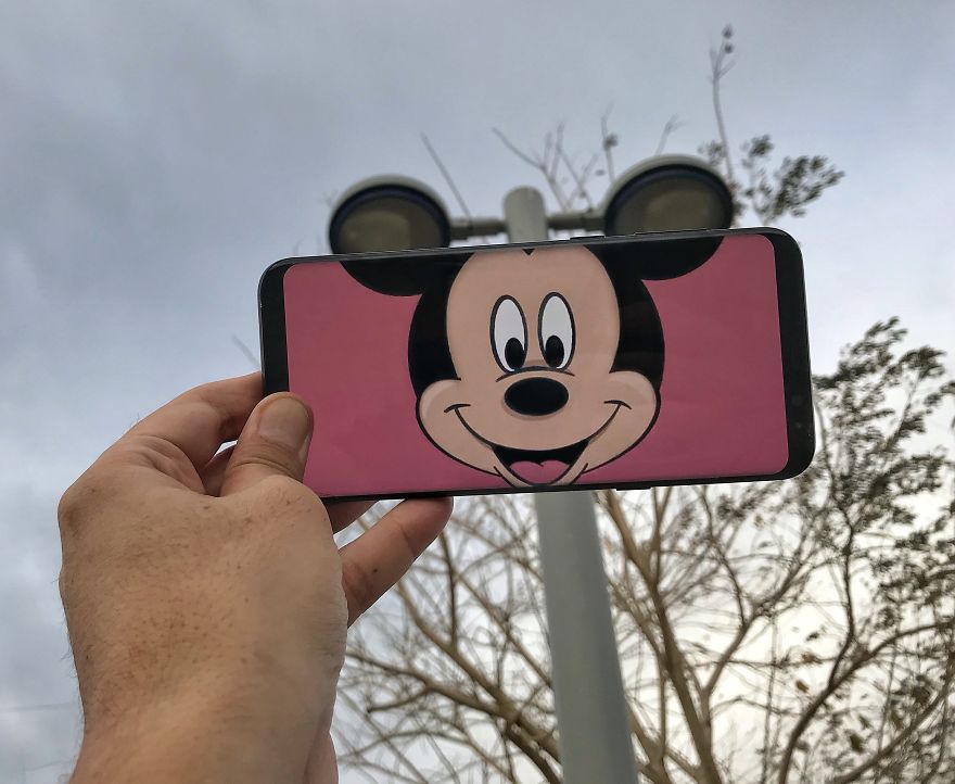 I Bring Everyday Objects To Life With My Smartphone I Bring Everyday Objects To Life With My Smartphone