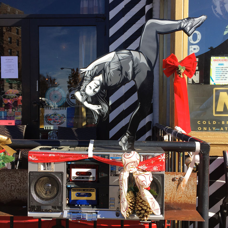 Artist Leaves Tiny Wooden Figures Around The City For People To Find