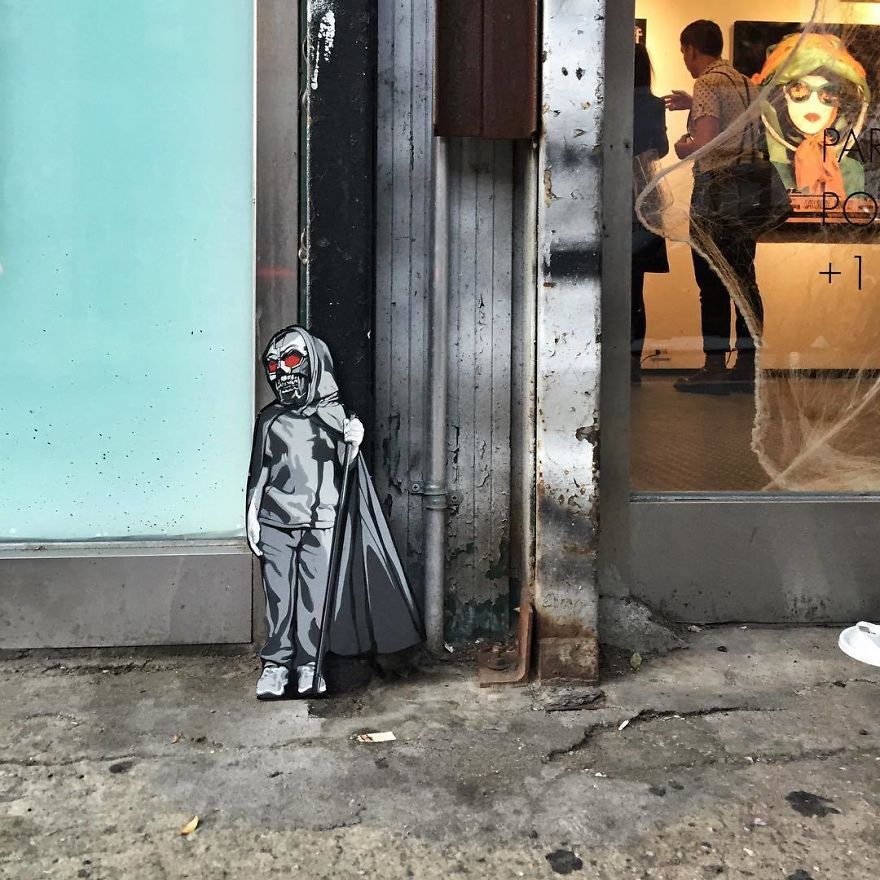 Artist Leaves Tiny Wooden Figures Around The City For People To Find