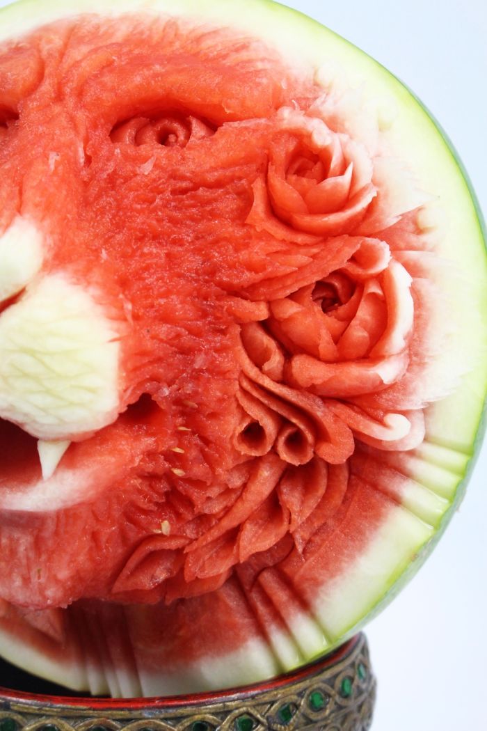 It Took 2 Hours To Turn This Watermelon Into A Lion It Took 2 Hours To Turn This Watermelon Into A Lion
