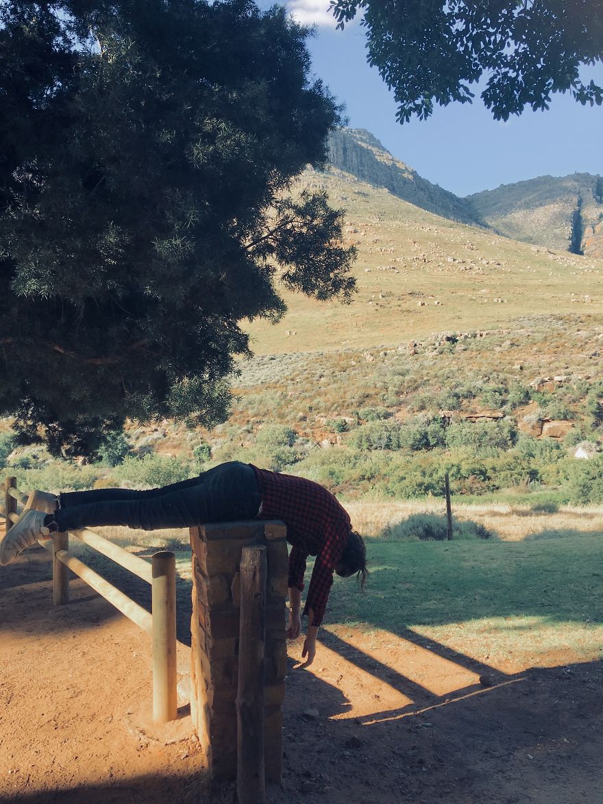 I Went To South-Africa And Came Back With Pictures Of Me Hanging Everywhere I Went To South-Africa And Came Back With Pictures Of Me Hanging Everywhere