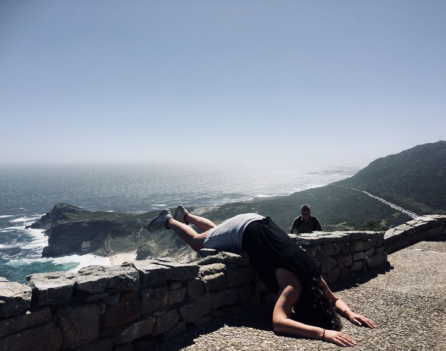 I Went To South-Africa And Came Back With Pictures Of Me Hanging Everywhere I Went To South-Africa And Came Back With Pictures Of Me Hanging Everywhere