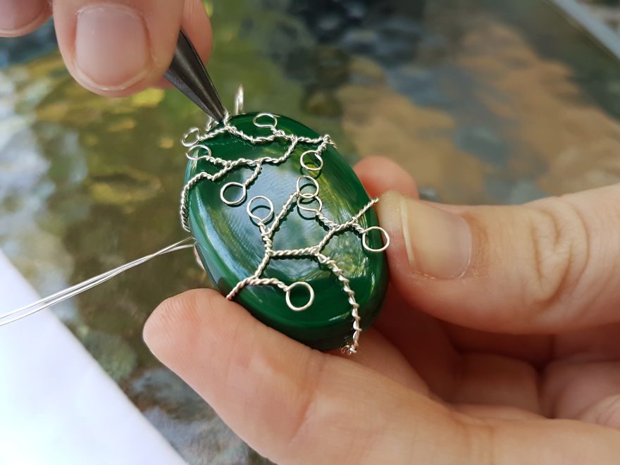 “Leafy Branches” Pendant Tutorial “Leafy Branches” Pendant Tutorial