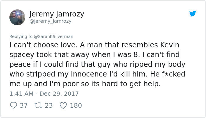 Sexist Troll Attacks Sarah Silverman On Twitter, And Her Unexpected Response Turns Man’s Life Upside Down Sexist Troll Attacks Sarah Silverman On Twitter, And Her Unexpected Response Turns Man’s Life Upside Down