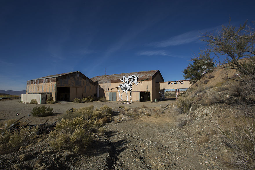 Infamous Activist Group Take Over Toxic Gold Mining Facility For 6 Days To Create Insane Environmental Protest Piece Infamous Activist Group Take Over Toxic Gold Mining Facility For 6 Days To Create Insane Environmental Protest Piece