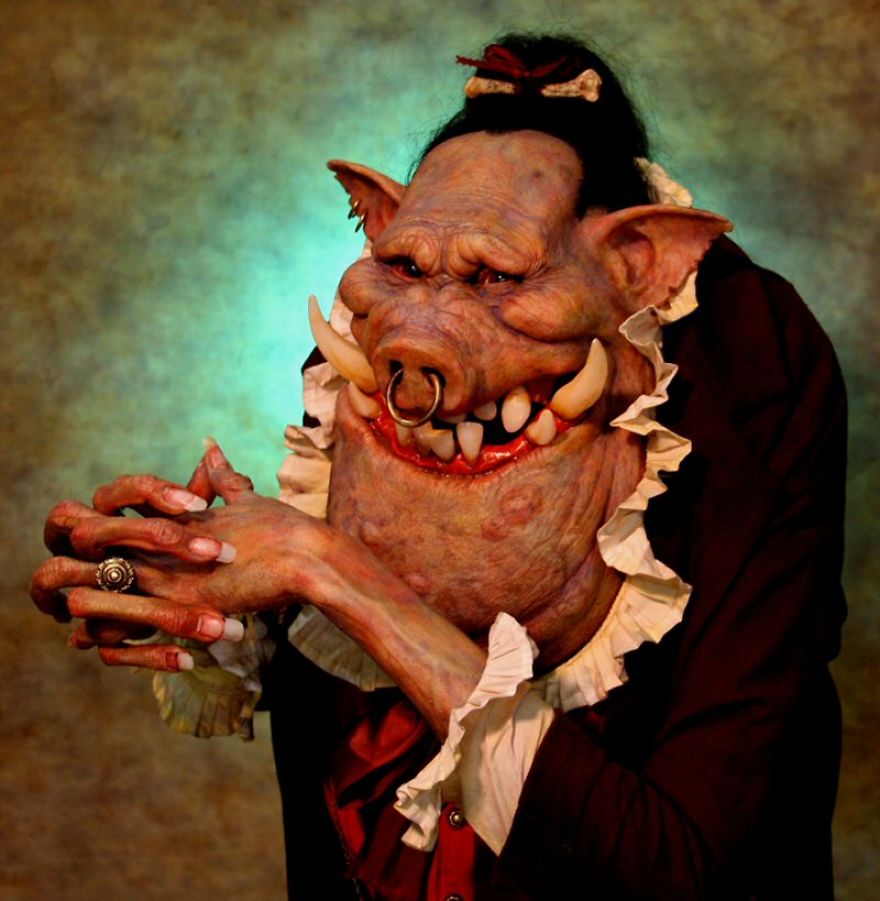 These Hyper Realistic Sculptures Will Confuse Your Mind These Hyper Realistic Sculptures Will Confuse Your Mind