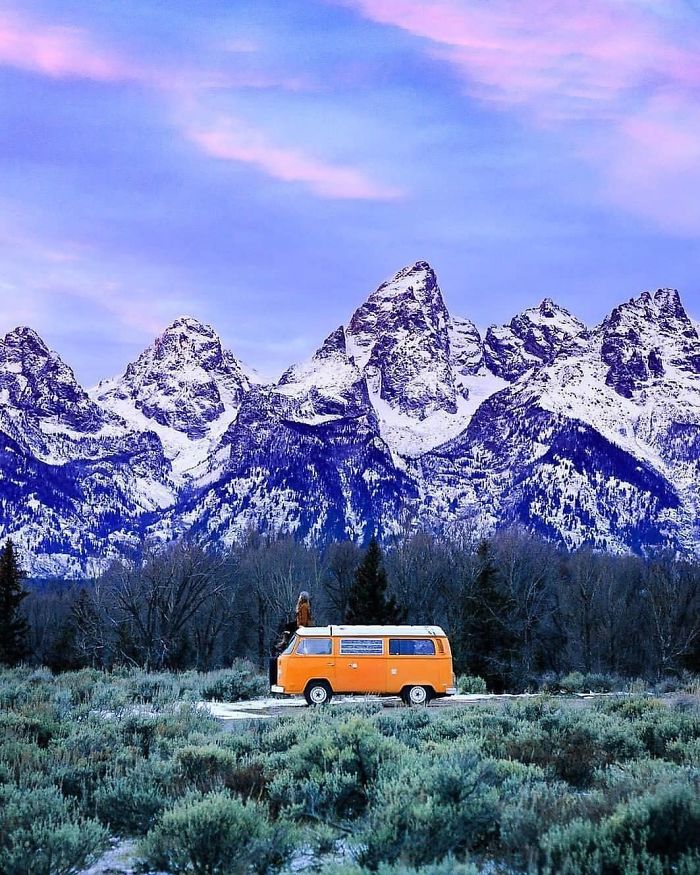 308 Pics From &#8216;Project Van Life&#8217; Instagram That Will Make You Wanna Quit Your Job And Travel The World
