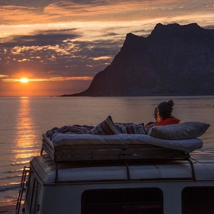 308 Pics From &#8216;Project Van Life&#8217; Instagram That Will Make You Wanna Quit Your Job And Travel The World