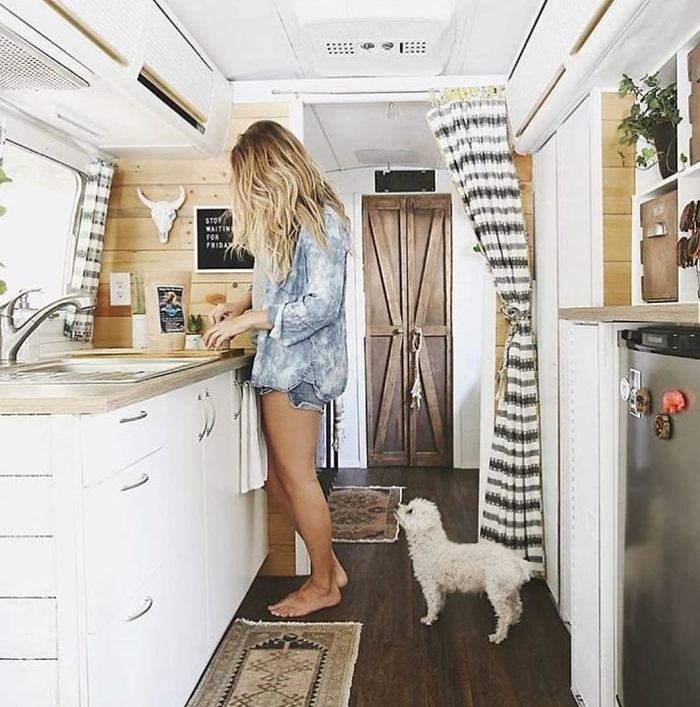 308 Pics From &#8216;Project Van Life&#8217; Instagram That Will Make You Wanna Quit Your Job And Travel The World