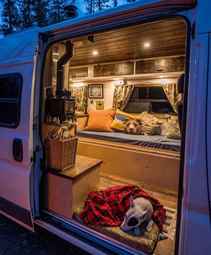 308 Pics From &#8216;Project Van Life&#8217; Instagram That Will Make You Wanna Quit Your Job And Travel The World