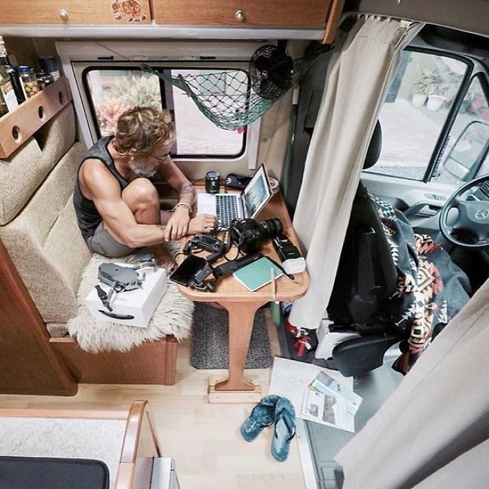 308 Pics From &#8216;Project Van Life&#8217; Instagram That Will Make You Wanna Quit Your Job And Travel The World