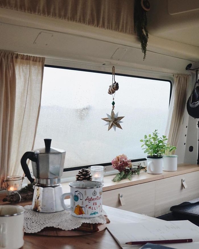 308 Pics From &#8216;Project Van Life&#8217; Instagram That Will Make You Wanna Quit Your Job And Travel The World