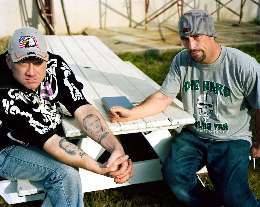 Photographer Reveals the Dark Side of Kensington Avenue, Philadelphia