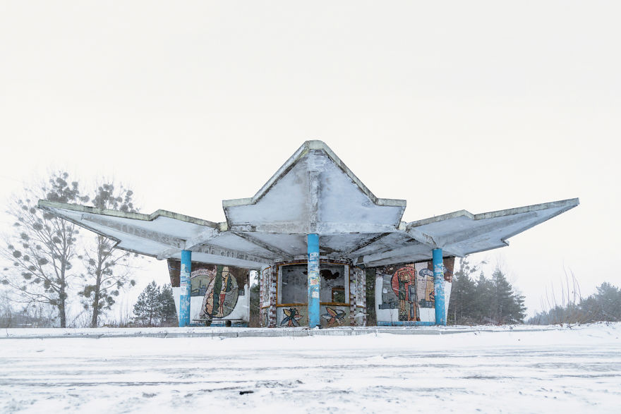 Photographer Travels To Post-Soviet Countries To Capture The Charm Of Old Bus Stops (New Pics) Photographer Travels To Post-Soviet Countries To Capture The Charm Of Old Bus Stops (New Pics)
