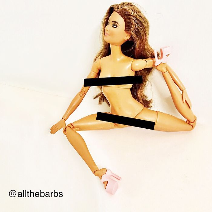 I Make Clothes For My Barbies And Photograph Them I Make Clothes For My Barbies And Photograph Them