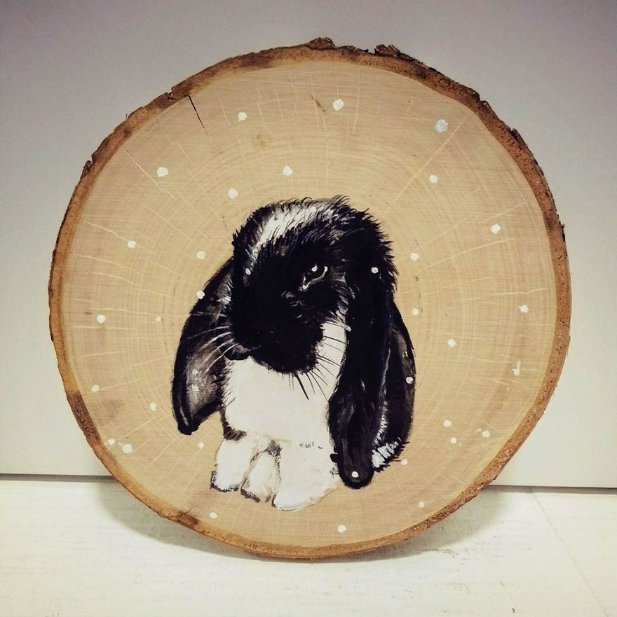 I Paint Animal Portraits On Slices Of Wood