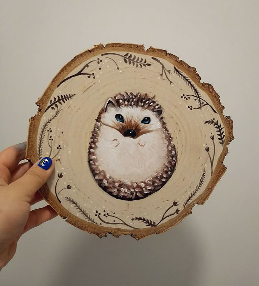 I Paint Animal Portraits On Slices Of Wood