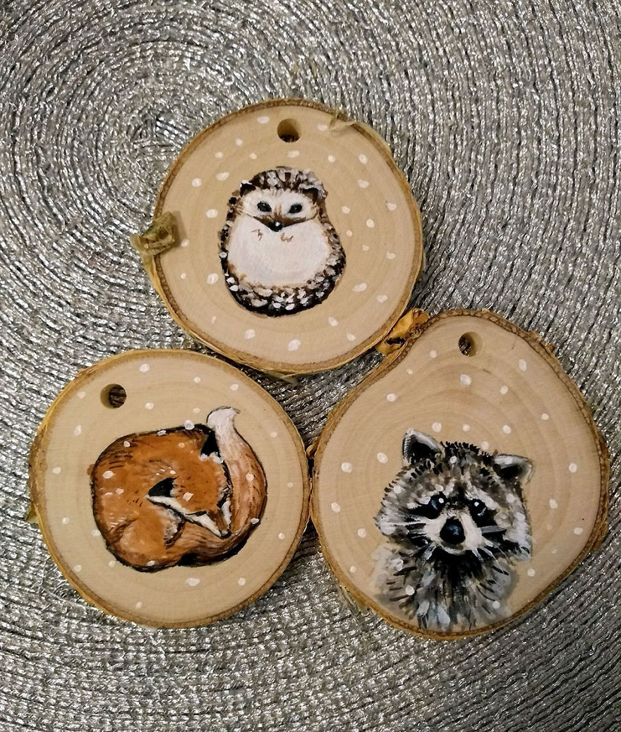 I Paint Animal Portraits On Slices Of Wood