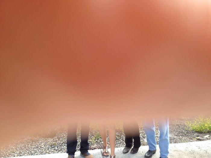 111 Times People Asked Strangers To Take Their Picture And Deeply Regretted It Later 111 Times People Asked Strangers To Take Their Picture And Deeply Regretted It Later