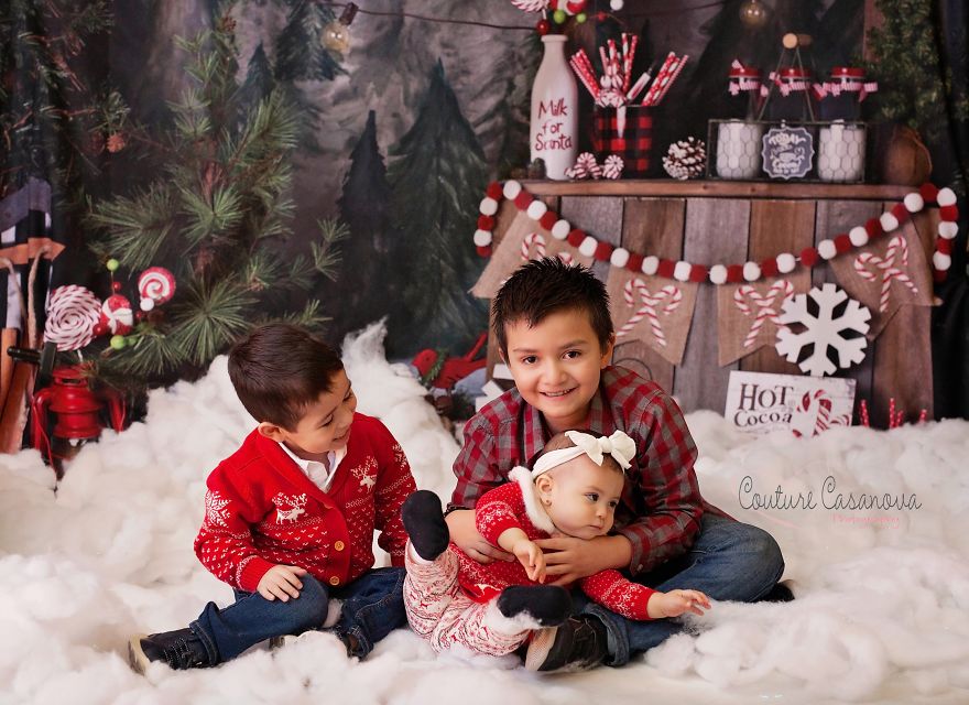 Hilarious Christmas Photo Fails Hilarious Christmas Photo Fails