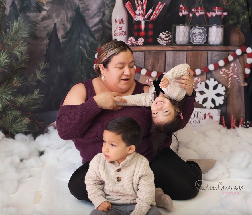 Hilarious Christmas Photo Fails Hilarious Christmas Photo Fails