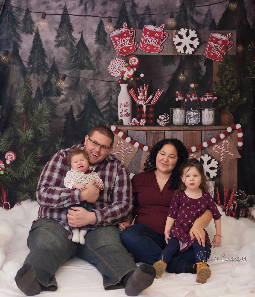 Hilarious Christmas Photo Fails Hilarious Christmas Photo Fails