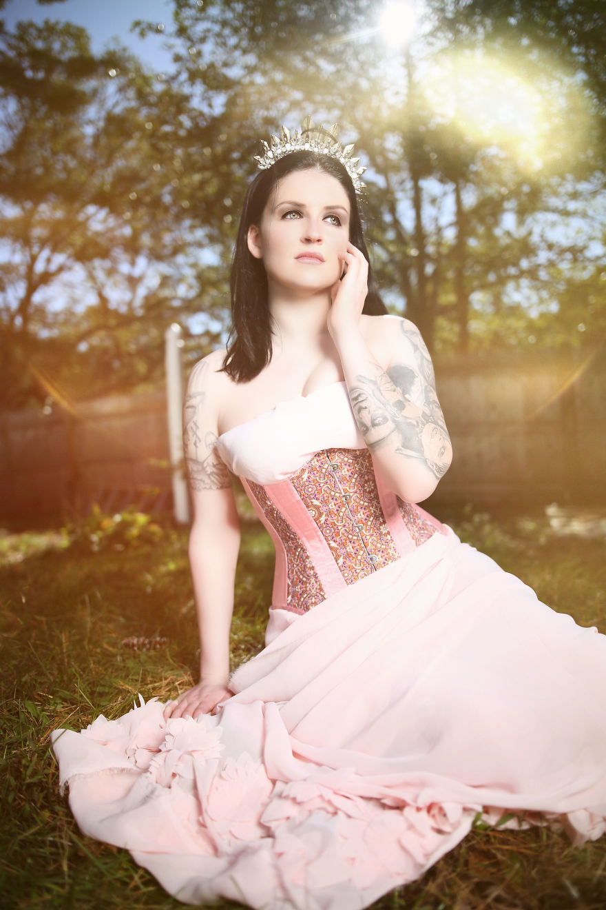 I’m A Photographer Who Likes To Make Women Feel Like The Goddesses They Are I’m A Photographer Who Likes To Make Women Feel Like The Goddesses They Are