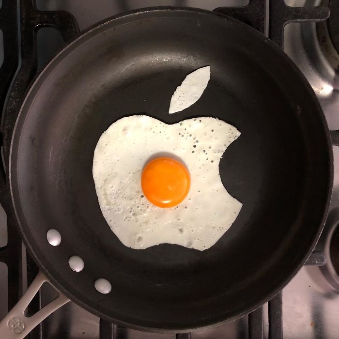 Artist Turns His Breakfast Eggs Into Works Of Art Artist Turns His Breakfast Eggs Into Works Of Art