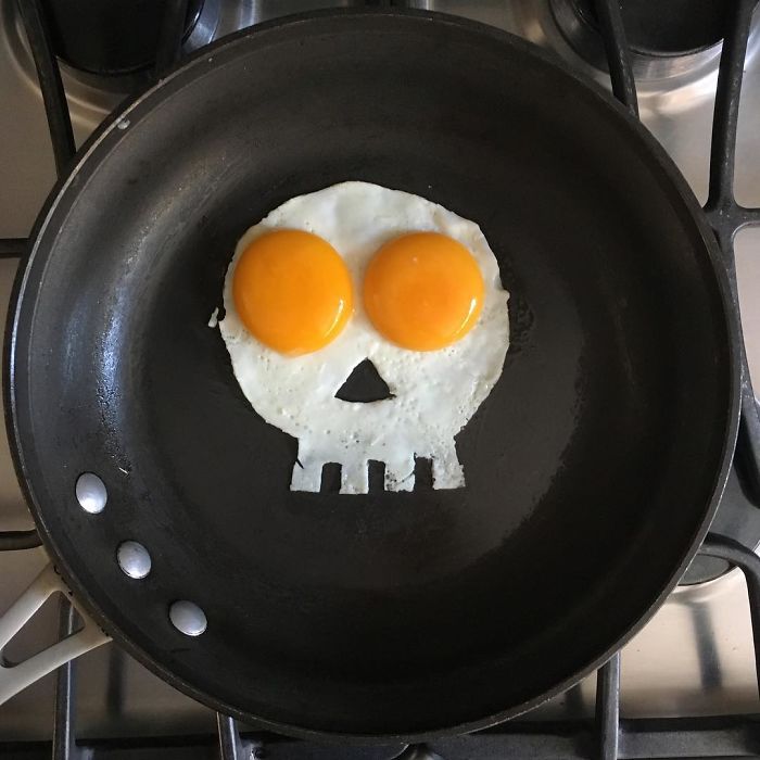Artist Turns His Breakfast Eggs Into Works Of Art Artist Turns His Breakfast Eggs Into Works Of Art